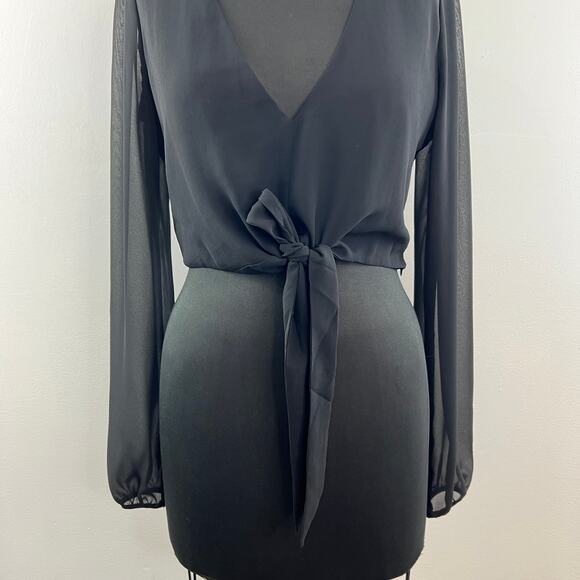 YUMI KIM It Takes Two Top Only Black Long Sheer Sleeves Cropped Tie Front Size M - Picture 5 of 8